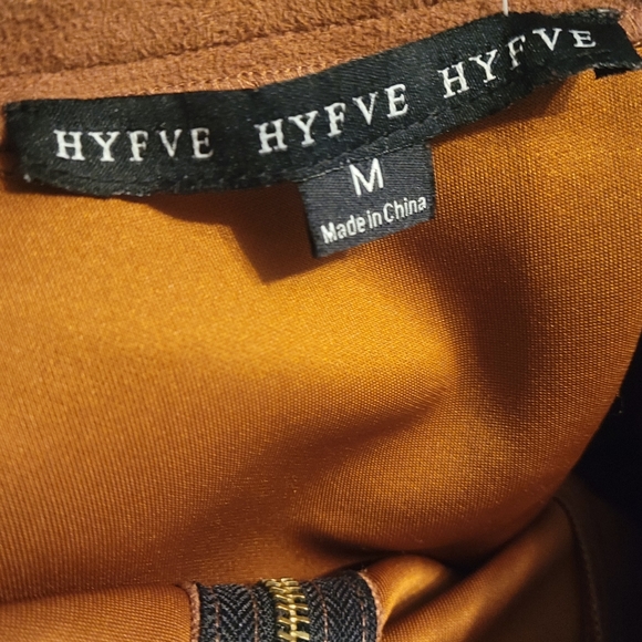 Hyfve Womens Faux Suede Front Zip Skirt Size M - Picture 4 of 4